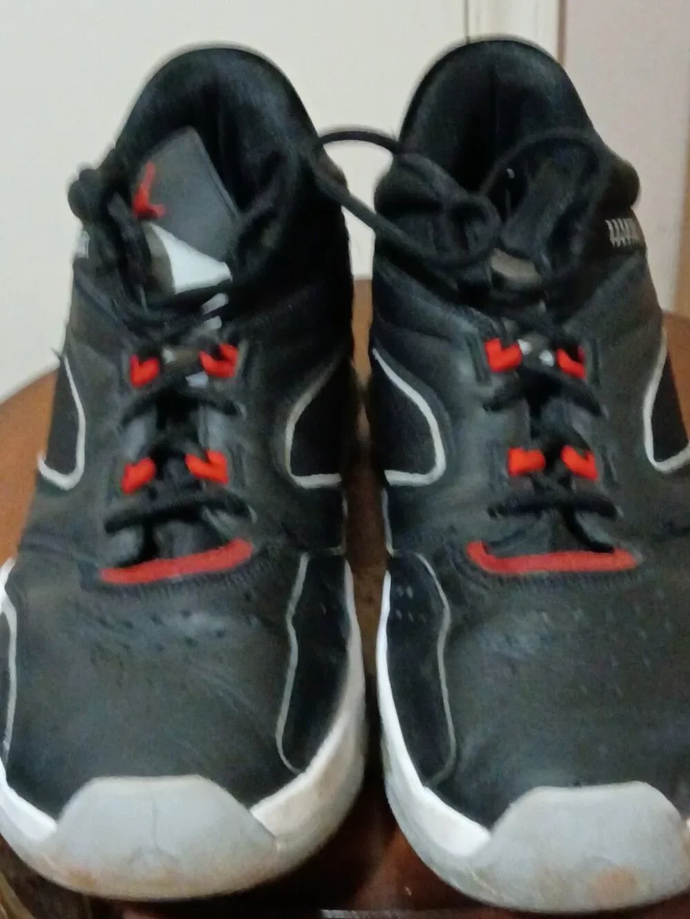 Nike Jordan Point Lane Black/University Red Wolf Grey CZ4166-010 Men's Size 12